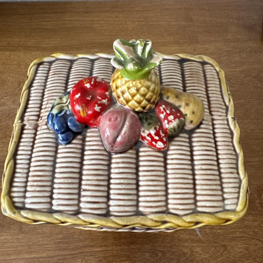 Tilso vintage fruit